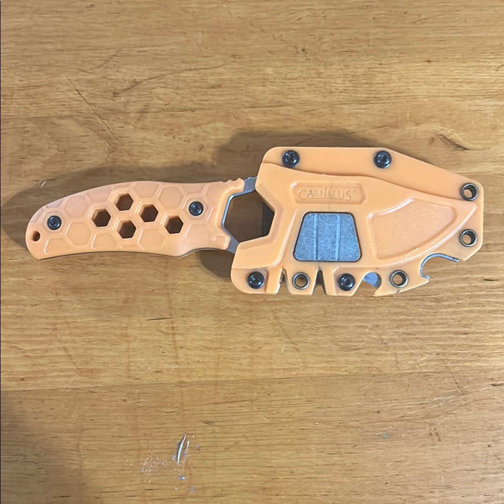 Camillus Orange Knife with Sheath